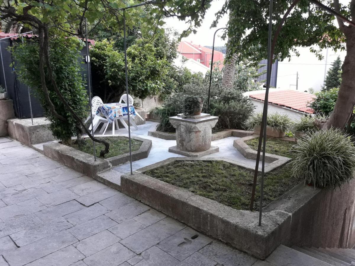 Apartments Vidulic Mali Lošinj Exterior foto